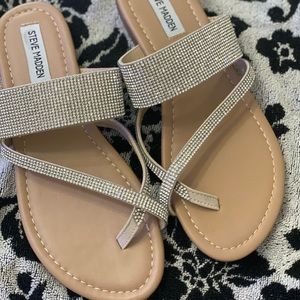 Steve Madden sandles